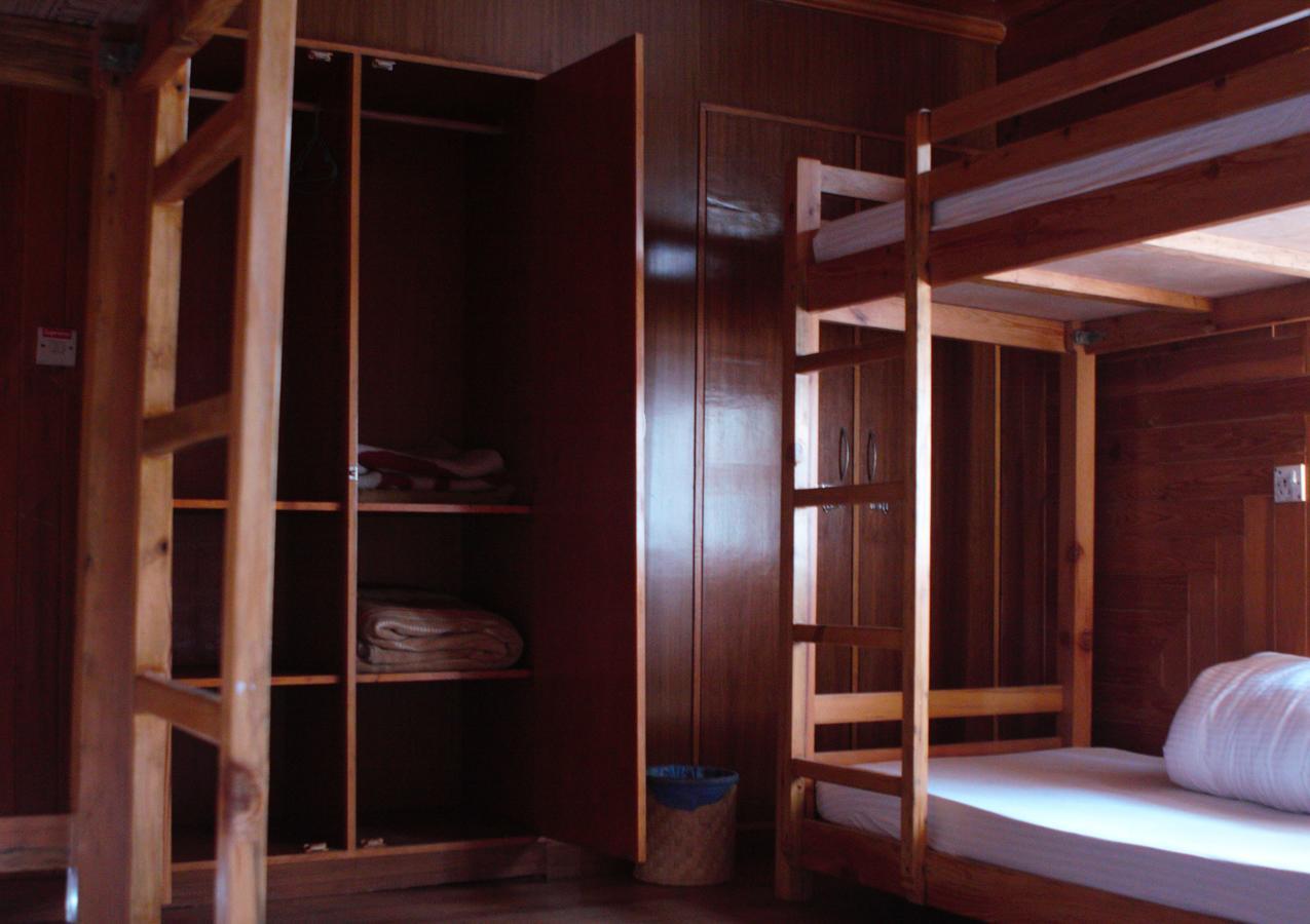 Hostel Milarepa Катманду Экстерьер фото